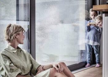 Okna PCV Poznań Synego Rehau Lavart